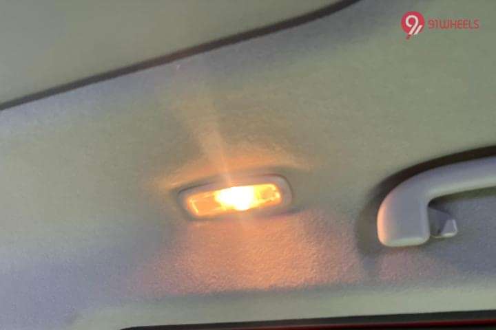 Maruti Suzuki Victoris Rear Row Roof Mounted Cabin Lamps