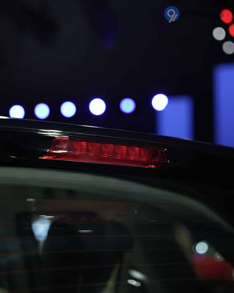 Headlights & Tail-lights - 6