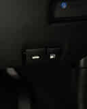 Boot Release Lever / Fuel Lid Release Lever