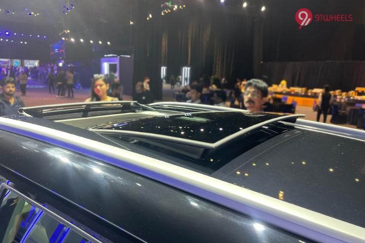 Maruti Suzuki Victoris Car Roof