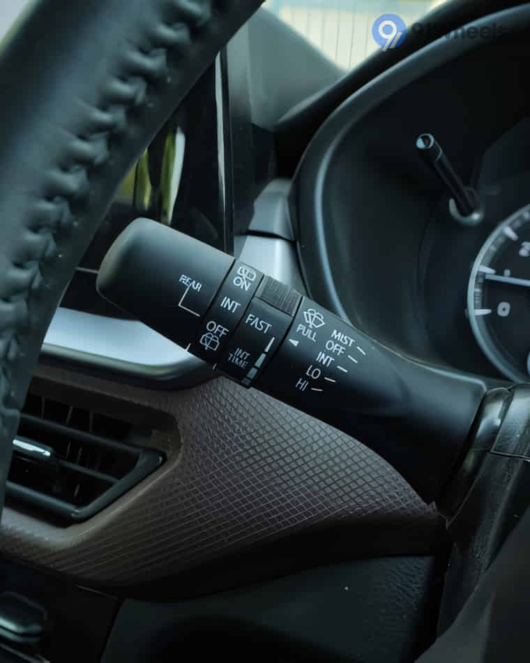 Driver Controls - 6 Driver Controls - 6