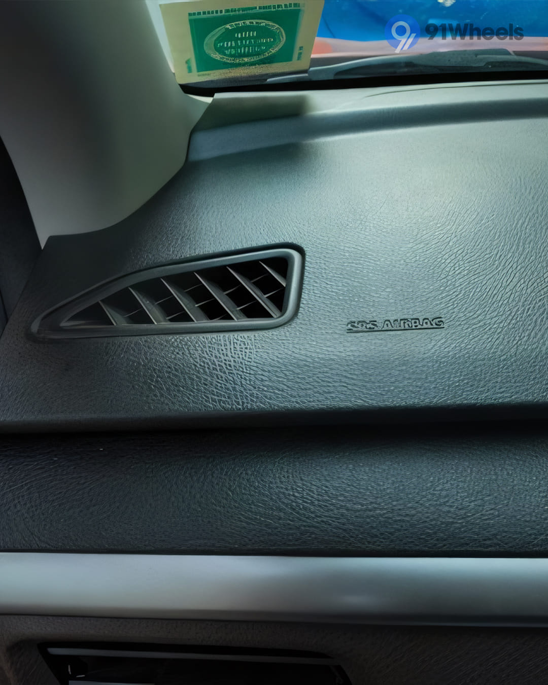 Maruti Suzuki Brezza Front Passenger Airbag