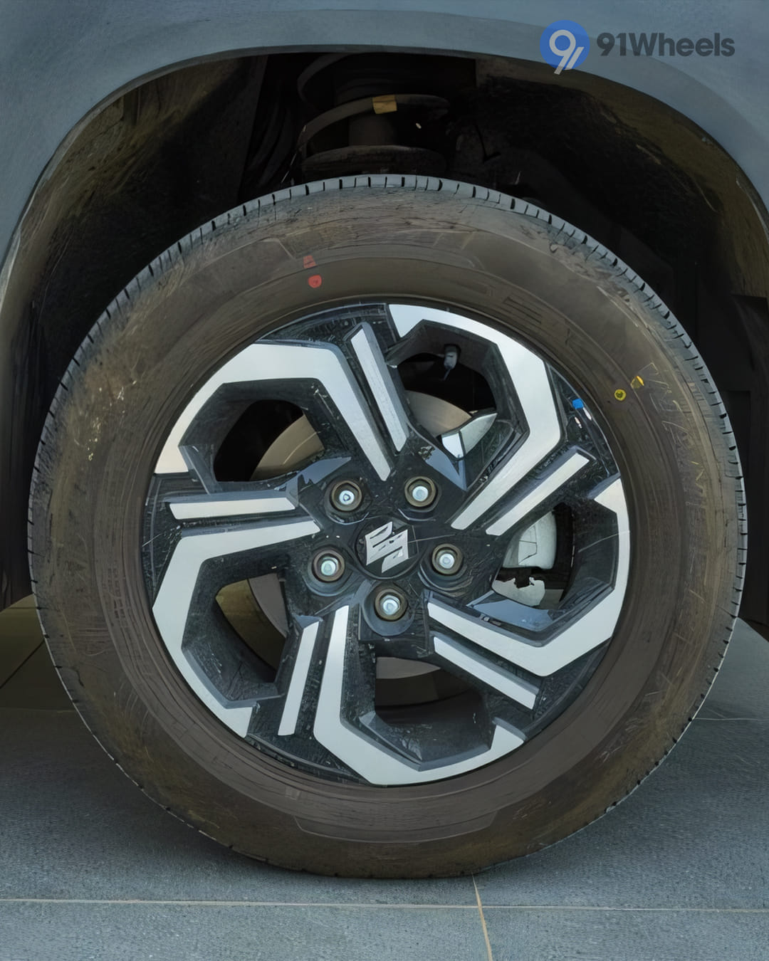 Maruti Suzuki Brezza Wheel