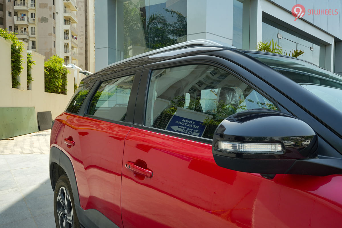 Maruti Suzuki Brezza Side Glass Housing