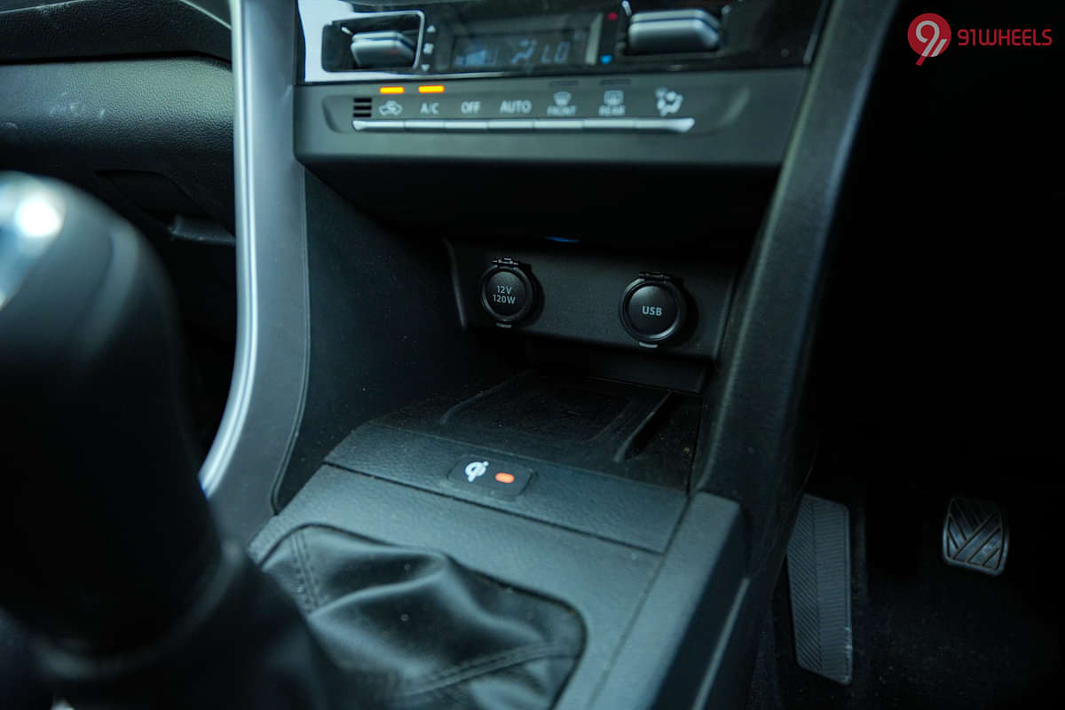 Maruti Suzuki Brezza USB Port/Power Socket/Wireless Charging