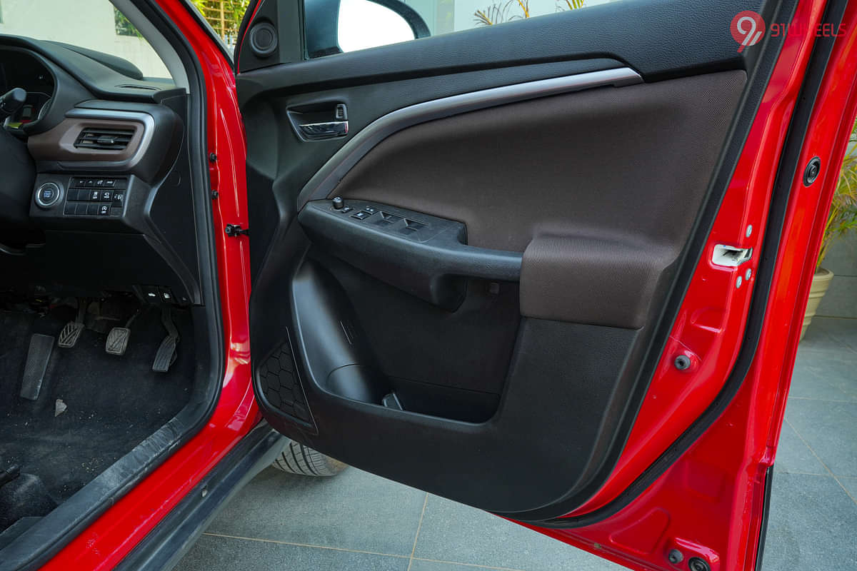 Maruti Suzuki Brezza Driver Side Front Door Pad