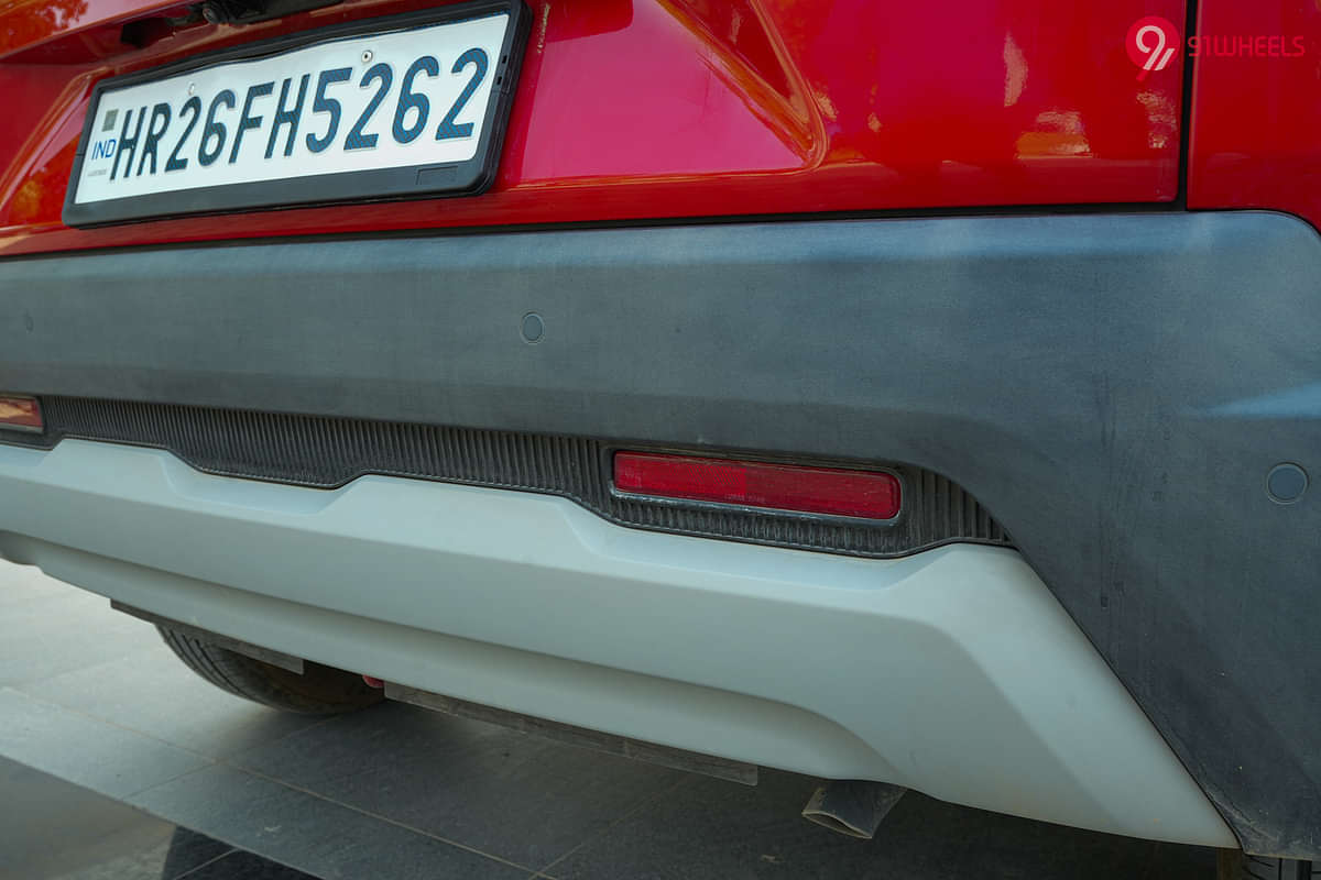 Maruti Suzuki Brezza Reflector