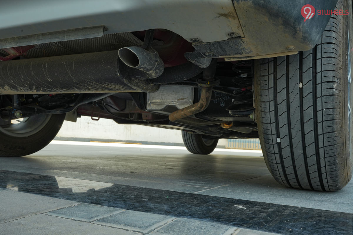 Maruti Suzuki Brezza Exhaust Pipes