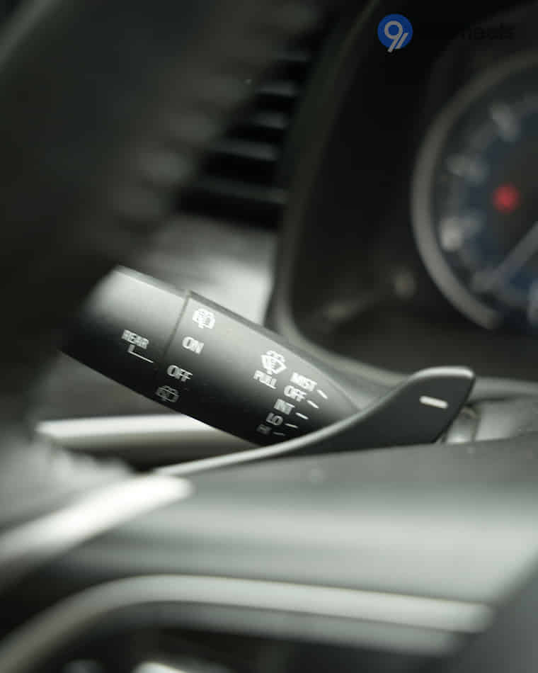 Driver Controls - 6 Driver Controls - 6