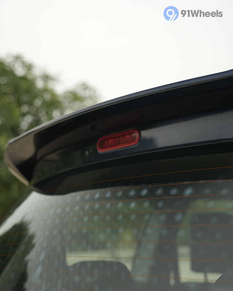 Headlights & Tail-lights - 6 Headlights & Tail-lights - 6