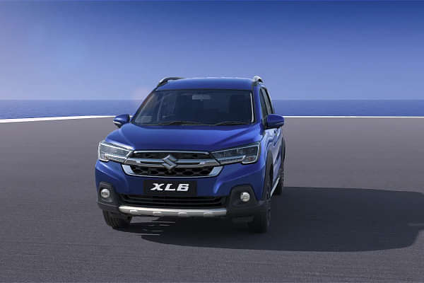 Maruti XL6 Front View