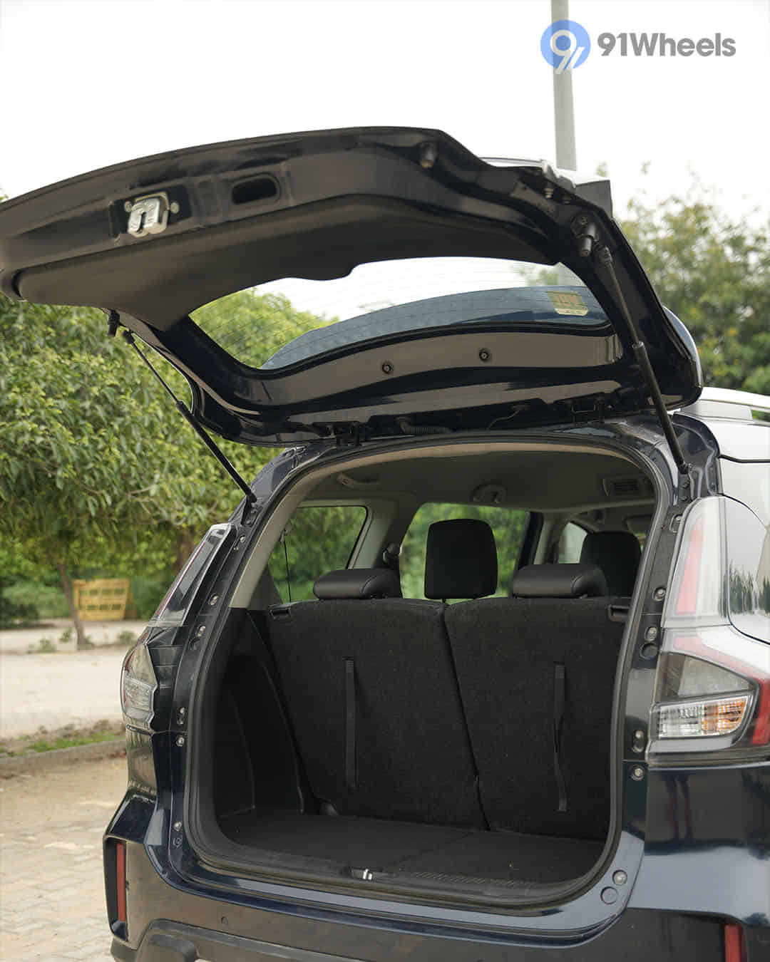 Open Boot / Trunk Open Boot / Trunk