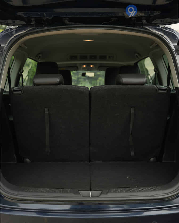 Bootspace & Utility - 2 Bootspace & Utility - 2