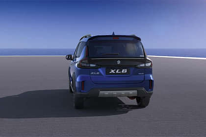Maruti Suzuki XL6 Zeta AT Rear View