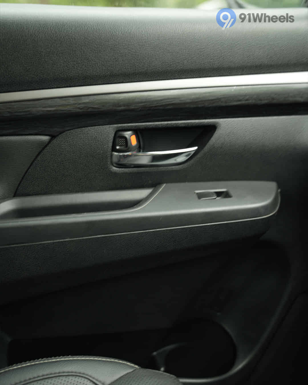 Front Passenger Side Door Pad Front Passenger Side Door Pad