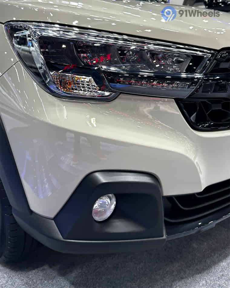 Headlights & Tail-lights - 7