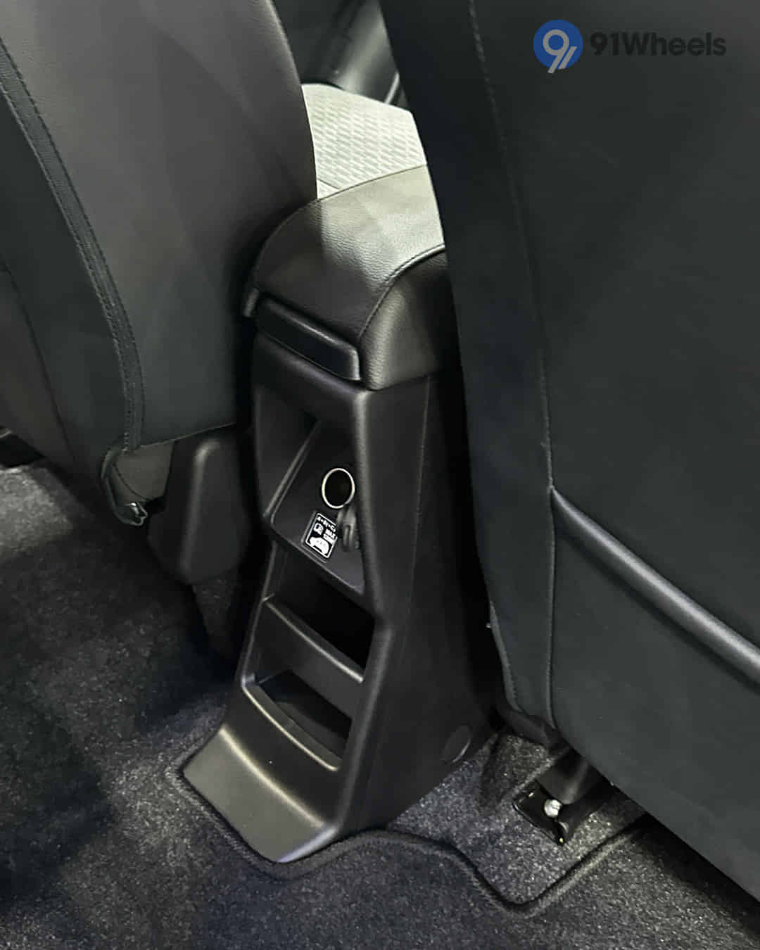 Rear Row Charging Point