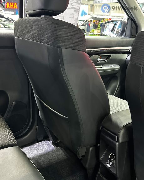 XL7 Rear Speakers