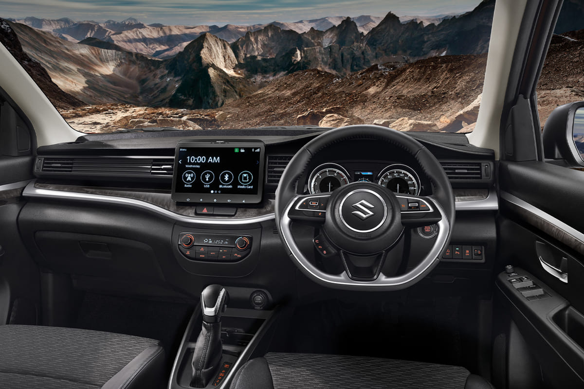 Maruti Suzuki XL7 Dashboard