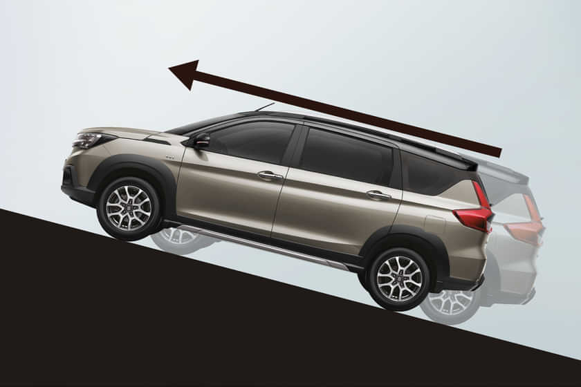 Maruti Suzuki XL7 Left Side View Maruti Suzuki XL7 Left Side View