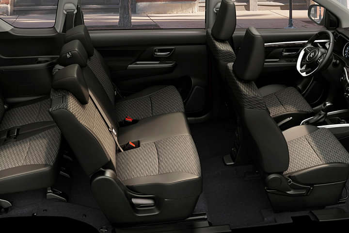 Maruti XL7 Front Row Seats