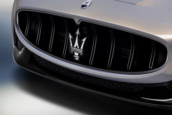 Maserati GranTurismo 2020-2025 Grille