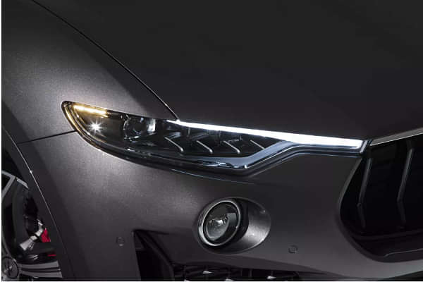 Maserati Levante Headlight