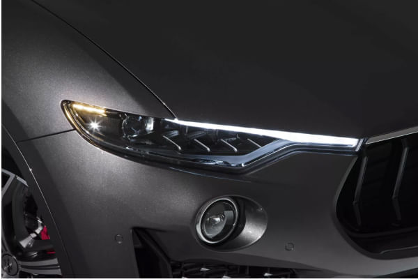 Maserati Levante  2020-2023 Headlight