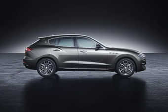 Maserati Levante  2020-2023 Side Profile Maserati Levante  2020-2023 Side Profile