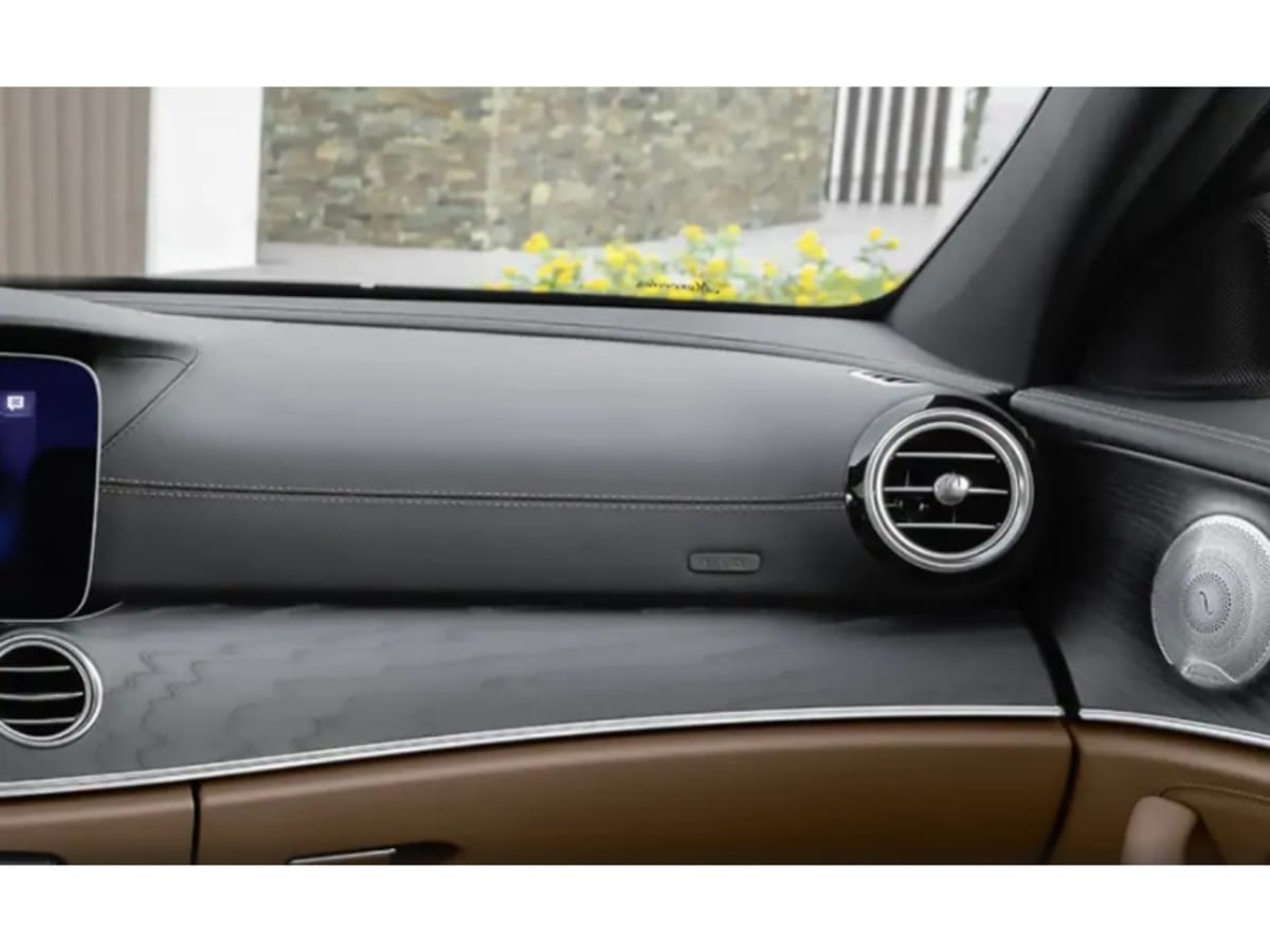 Mercedes-Benz A Class Limousine Right Side Air Vents Mercedes-Benz A Class Limousine Right Side Air Vents