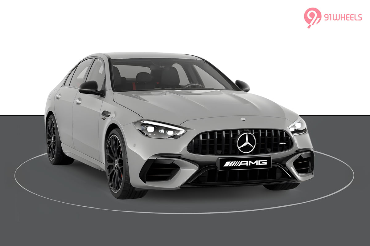 Mercedes-Benz AMG C 63 S E Performance Right Front Three Quarter