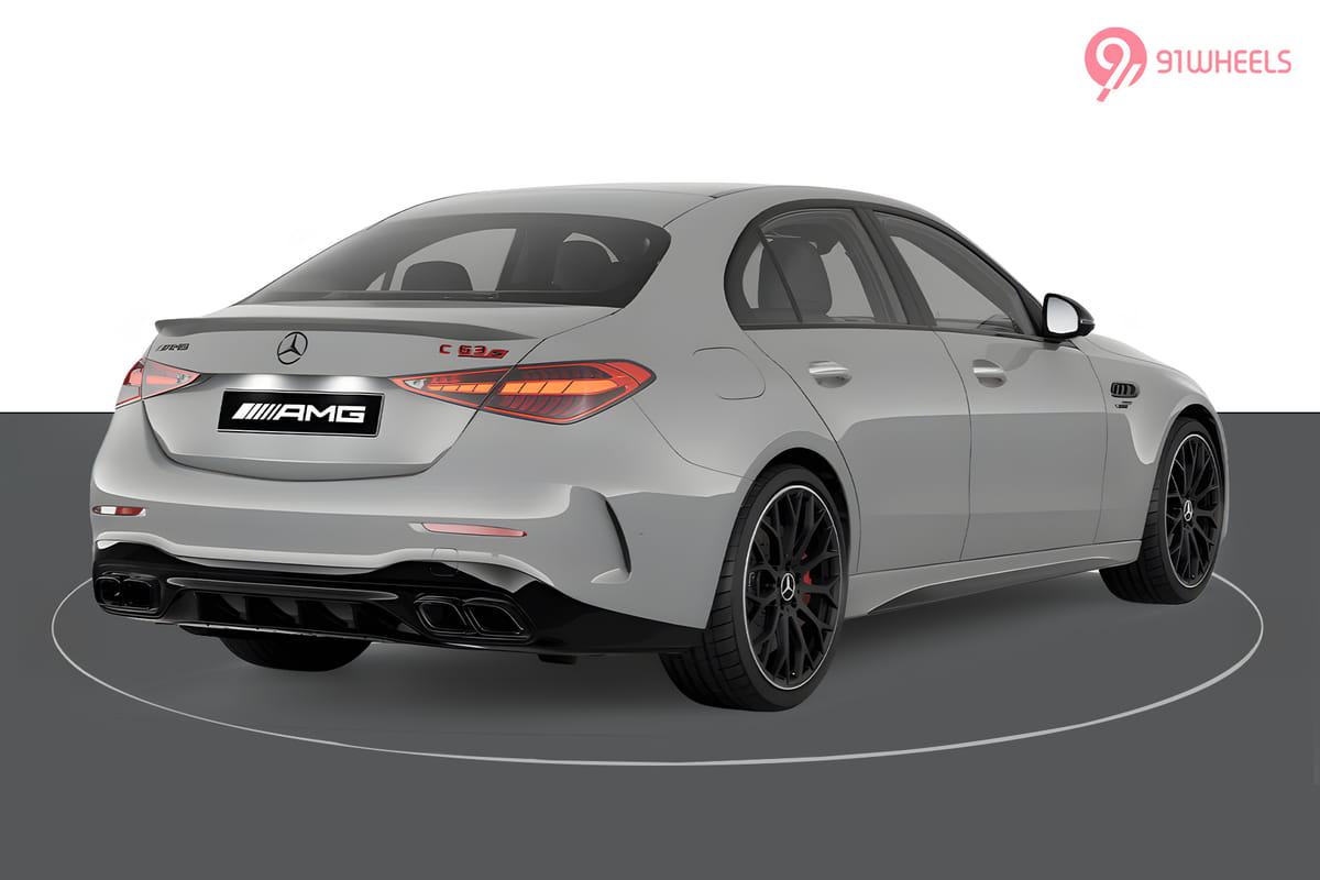 Mercedes-Benz AMG C 63 S E Performance Right Rear Three Quarter Mercedes-Benz AMG C 63 S E Performance Right Rear Three Quarter