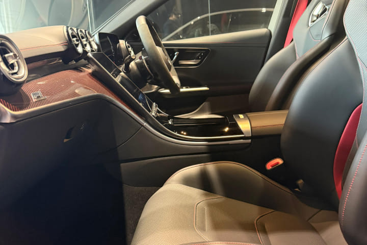 Mercedes-Benz AMG C 63 S E Performance Front Row Seats Mercedes-Benz AMG C 63 S E Performance Front Row Seats