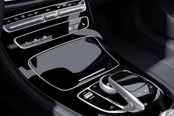 Mercedes-Benz AMG E 53 Cabriolet  2023-2025 USB Port/Power Socket/Wireless Charging