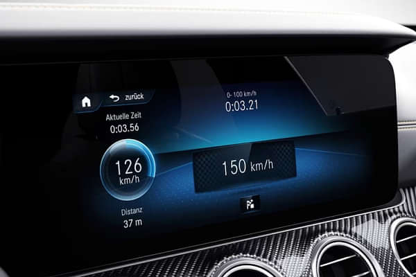 Mercedes-Benz AMG E 53 Infotainment System