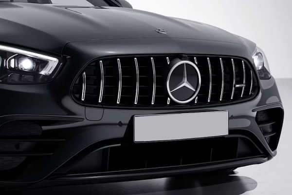 Mercedes-Benz AMG E 63 Grille