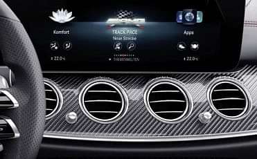 Mercedes-Benz AMG E 63 Front Centre Air Vents