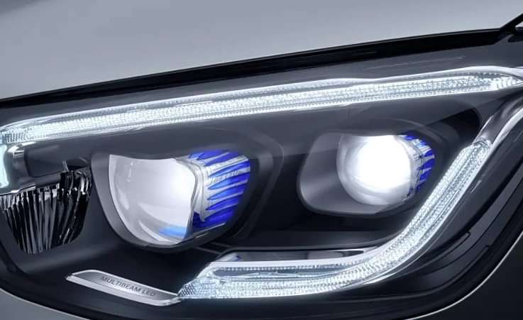 Mercedes-Benz AMG GLC 43 Headlight