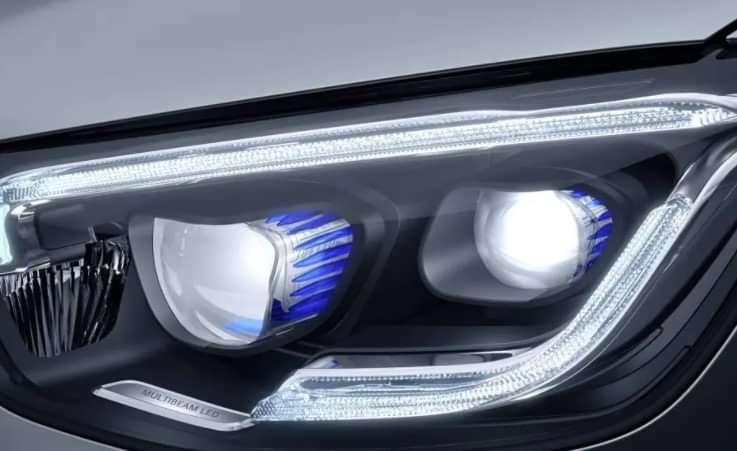 Mercedes-Benz AMG GLC 43 Headlight