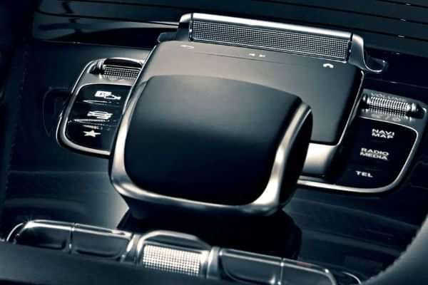 Mercedes-Benz AMG GLE 63 S 2021-2024 USB Port/Power Socket/Wireless Charging