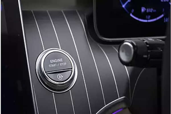 Mercedes-Benz C-Class Engine Start Button