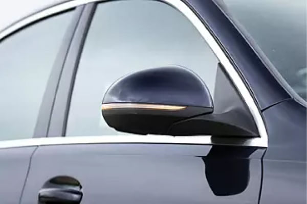 Mercedes-Benz C-Class ORVM Blinker