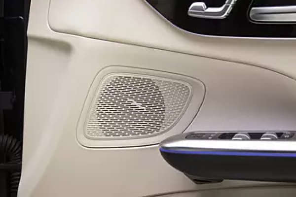 Mercedes-Benz C-Class Front Speakers
