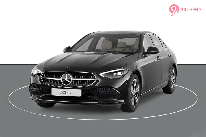 Mercedes-Benz C-Class Left Front Three Quarter