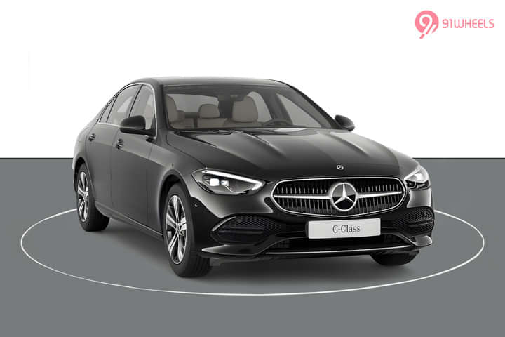 Mercedes-Benz C-Class Right Front Three Quarter