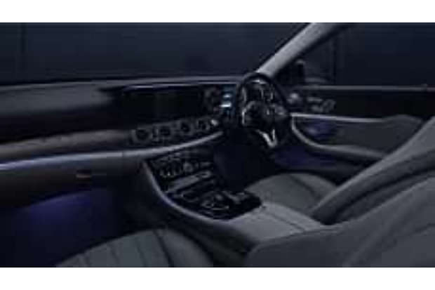Mercedes-Benz E-Class Dashboard