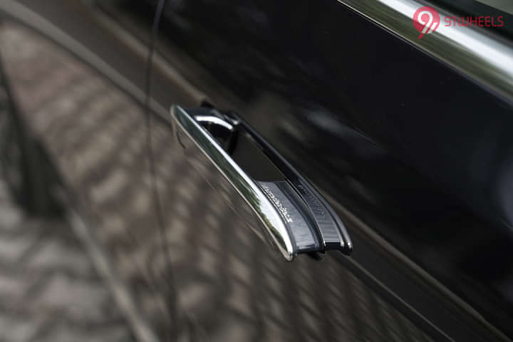 Mercedes-Benz E-Class Front Door Handle