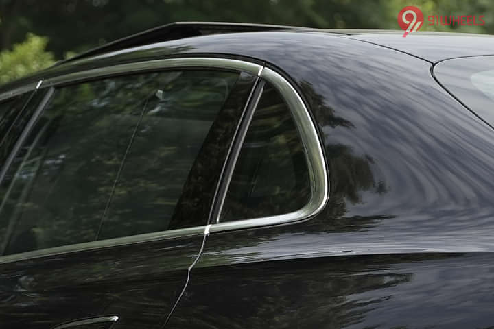 Mercedes-Benz E-Class Rear Quarter Glass