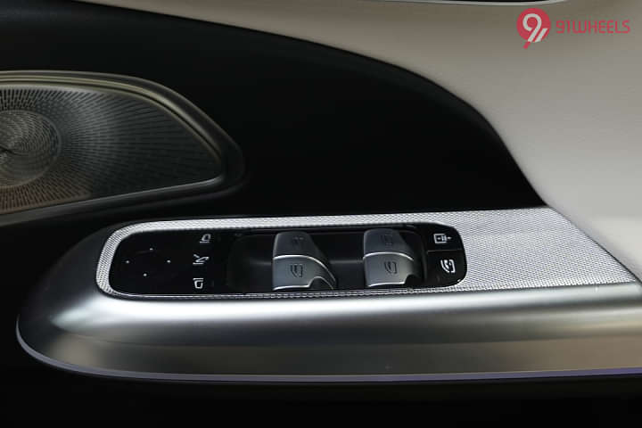 Mercedes-Benz E-Class Outer Rear View Mirror ORVM Controls