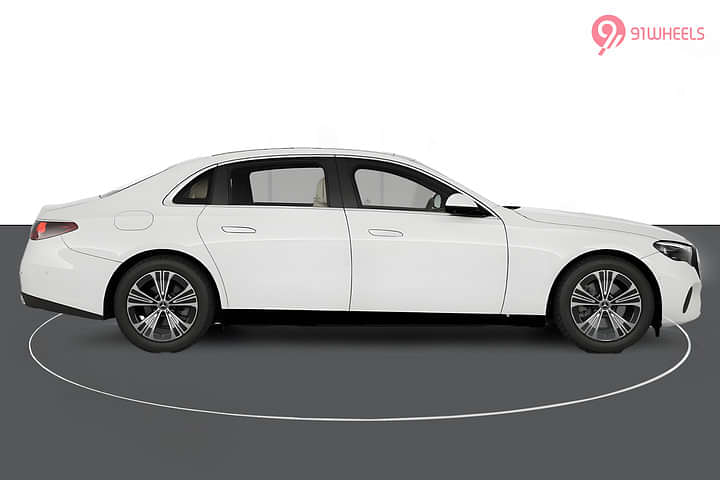 Mercedes-Benz E-Class Right Side View